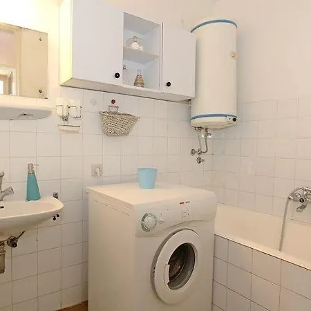 With A Parking Space - 11567 Apartman Makarska